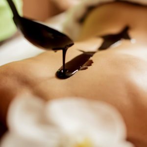 APERITIF AND CHOCOLATE MASSAGE PACKAGE